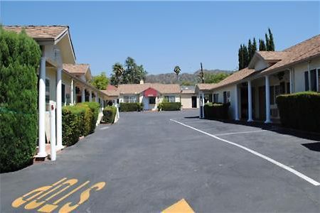 לוס אנג'לס Rose Bowl Motel מראה חיצוני תמונה